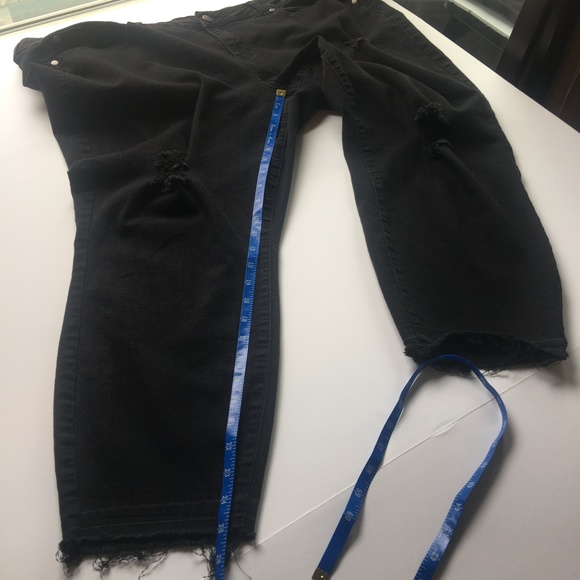 Torrid Distressed Jeans, sz 24R, Black Denim - Picture 14 of 15
